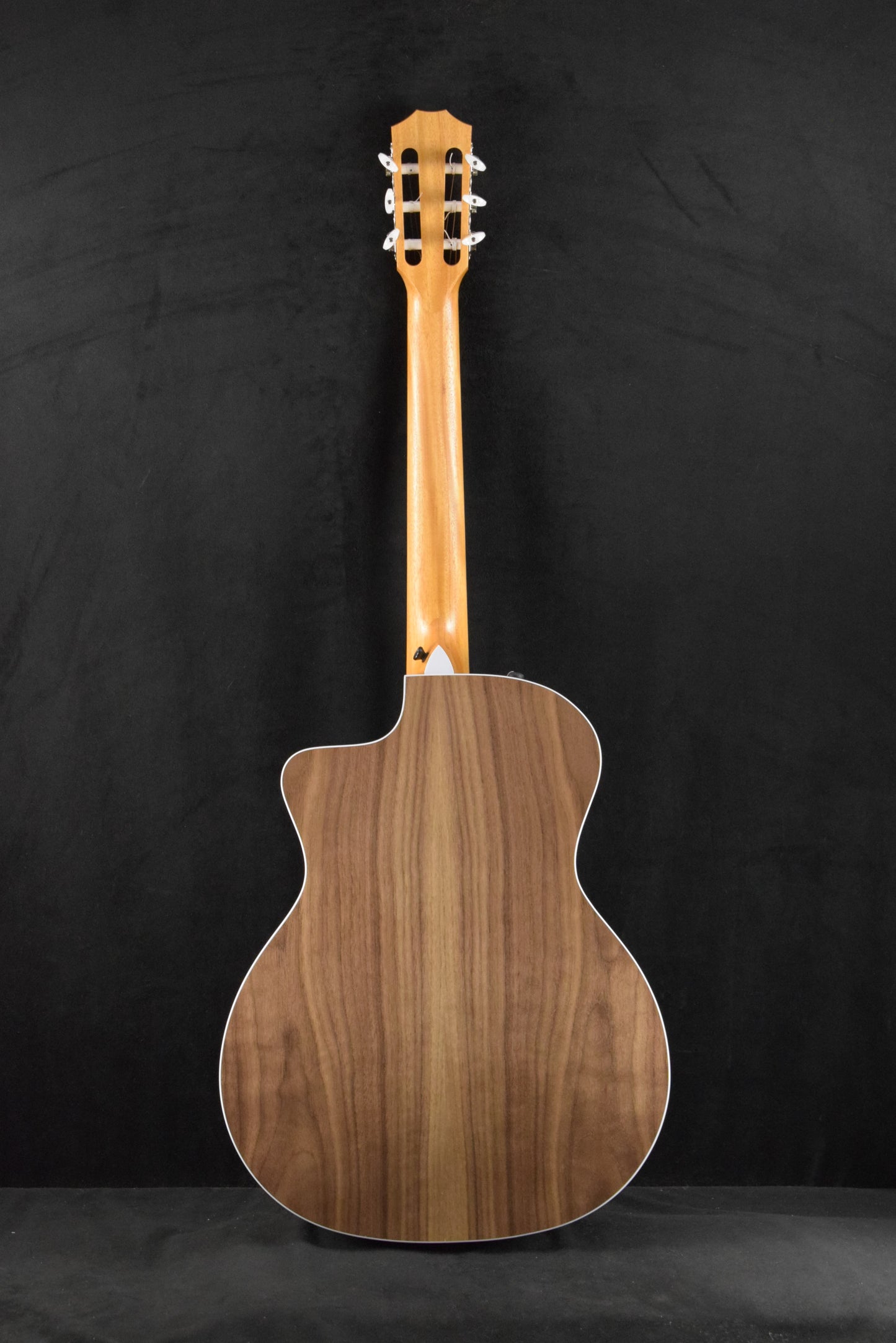 Taylor 214ce-N Nylon-String Natural