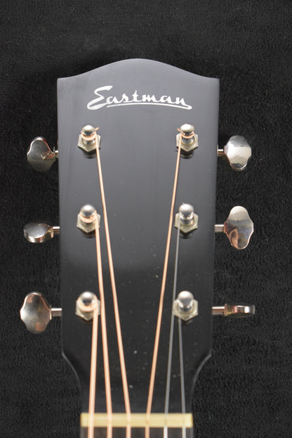 Eastman E10OOSS/V OO-Style Concert Slope Shoulder Classic Antique Varnish