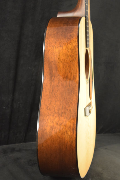 Martin Custom Shop Dreadnought Adirondack Spruce VTS Mahogany Natural