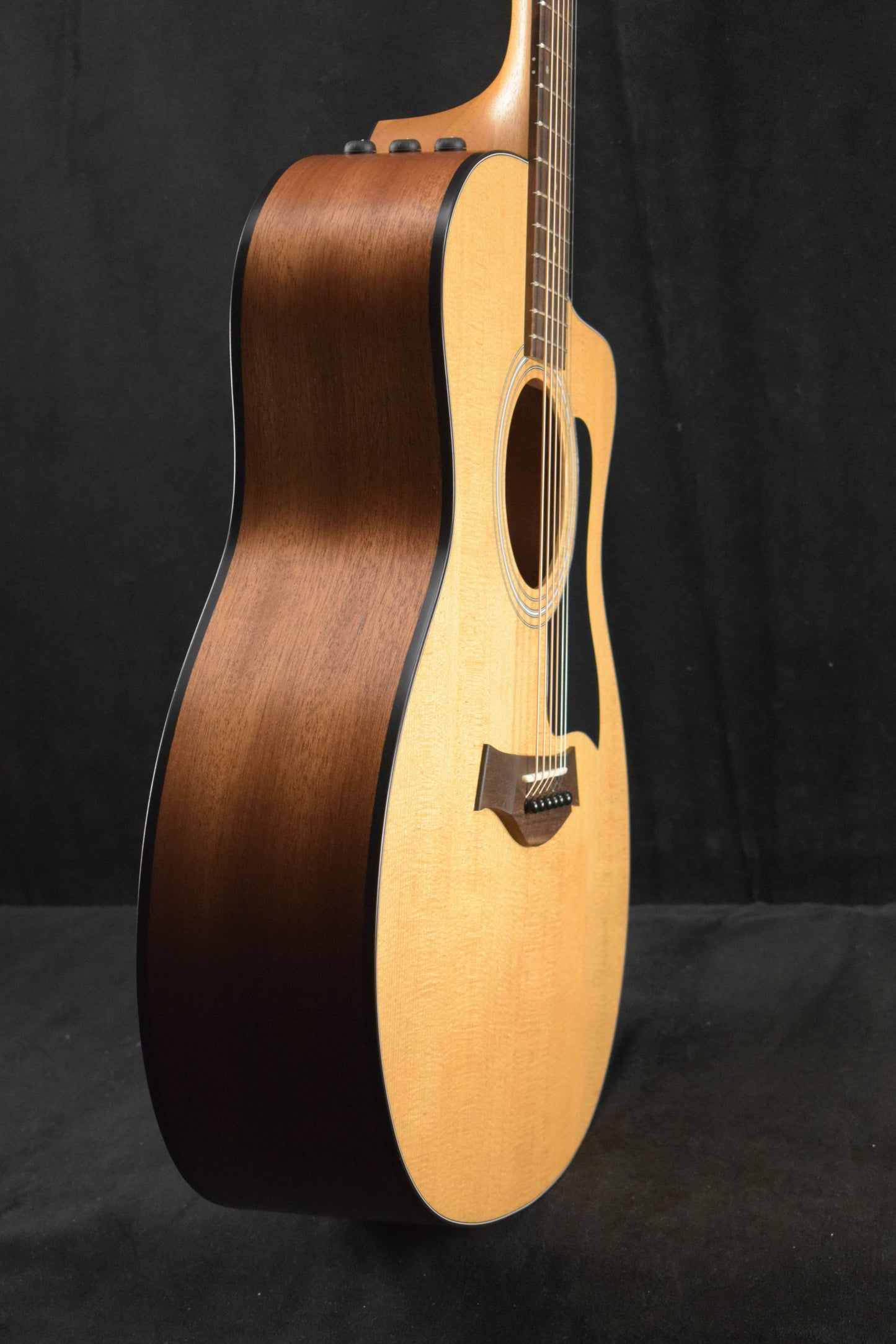 Taylor 114ce Sapele/Torrefied Spruce Natural