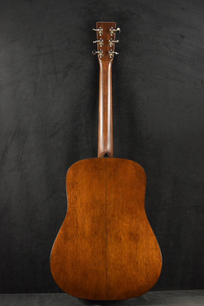 Martin Custom Shop Dreadnought Adirondack Spruce VTS Mahogany Natural