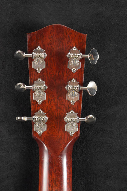 Eastman E10OOSS/V OO-Style Concert Slope Shoulder Classic Antique Varnish