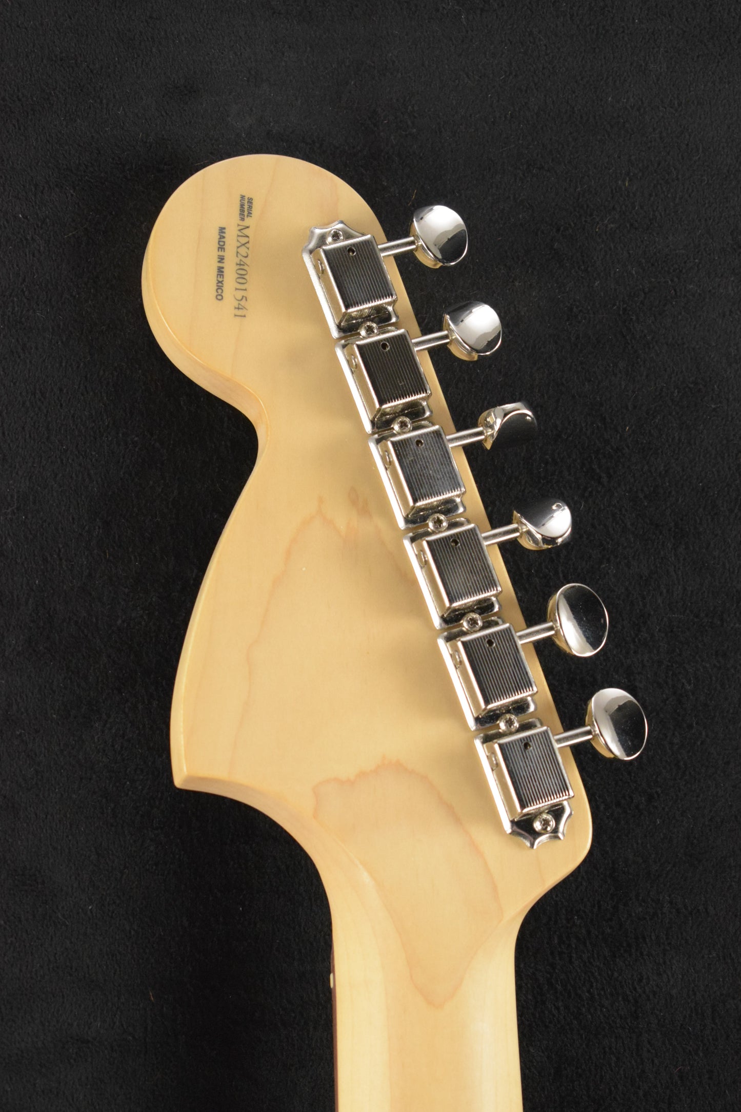 Fender Tom DeLonge Stratocaster Graffiti Yellow Rosewood Fingerboard
