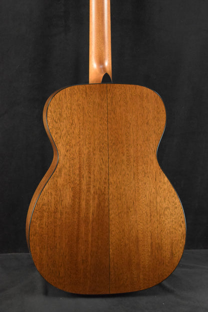 Martin 00-18 Natural