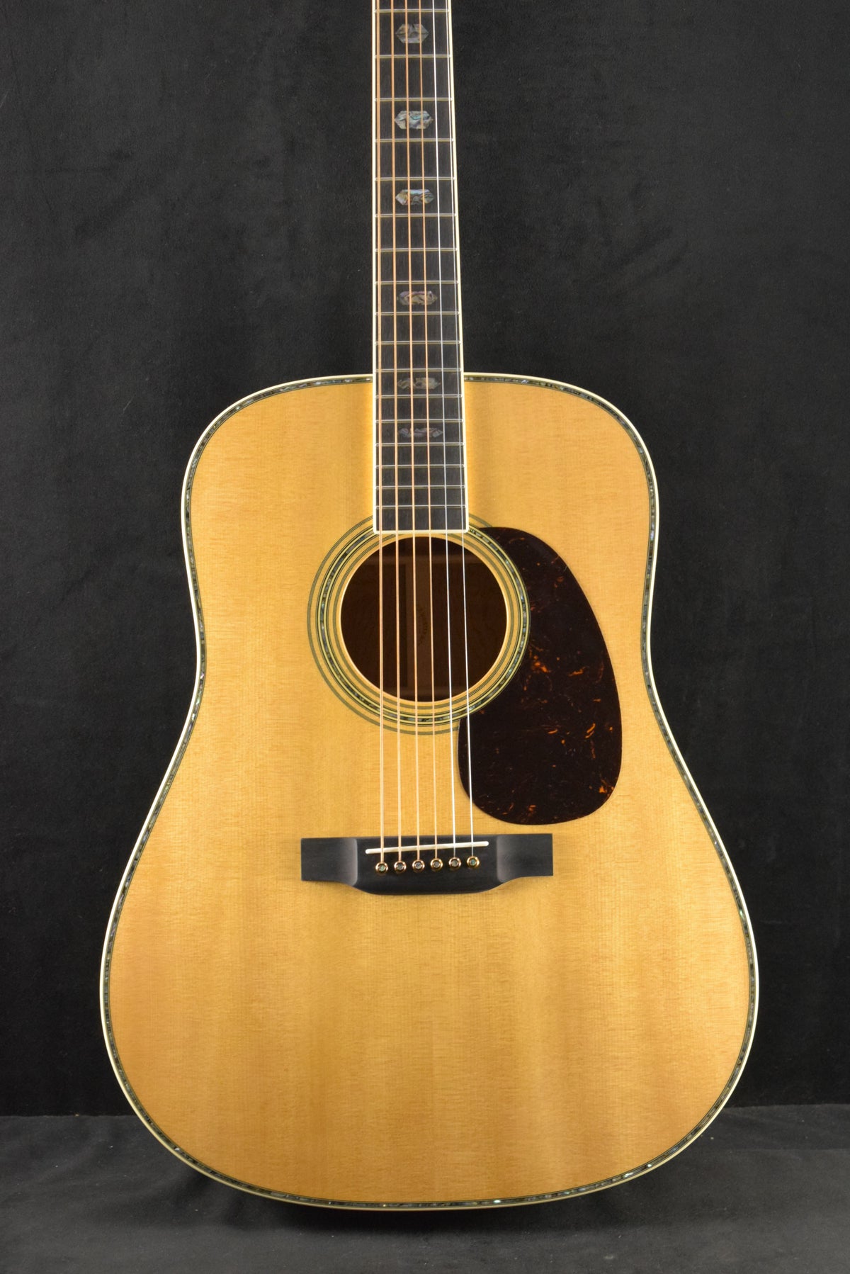 Martin Custom Shop Dreadnought Guatemalan Rosewood Natural