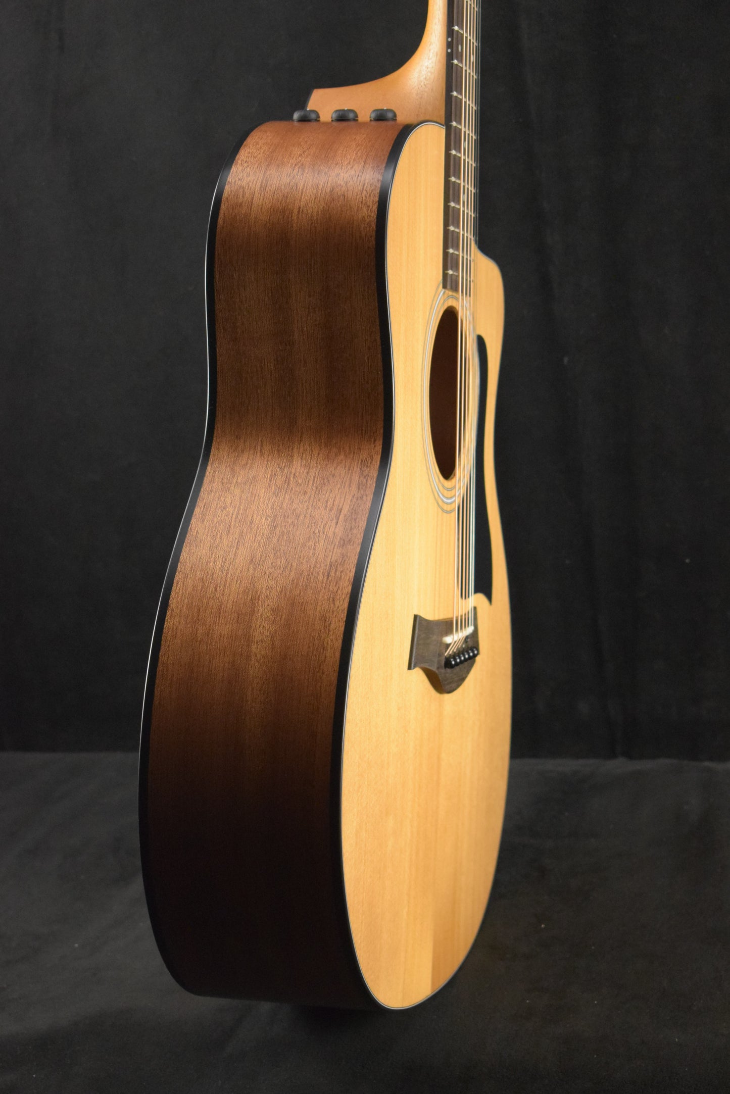 Taylor 114ce Sapele/Torrefied Spruce Natural