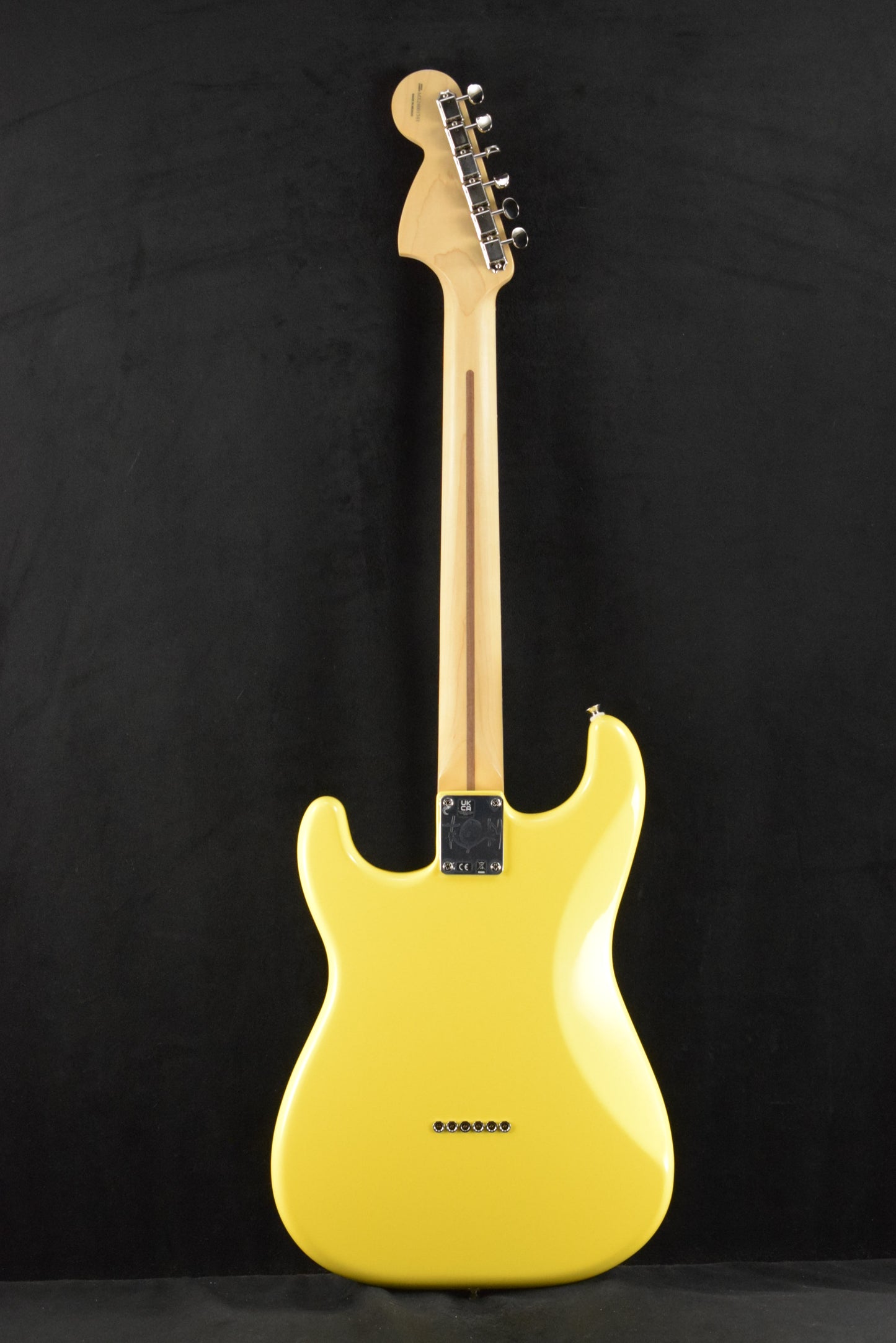 Fender Tom DeLonge Stratocaster Graffiti Yellow Rosewood Fingerboard