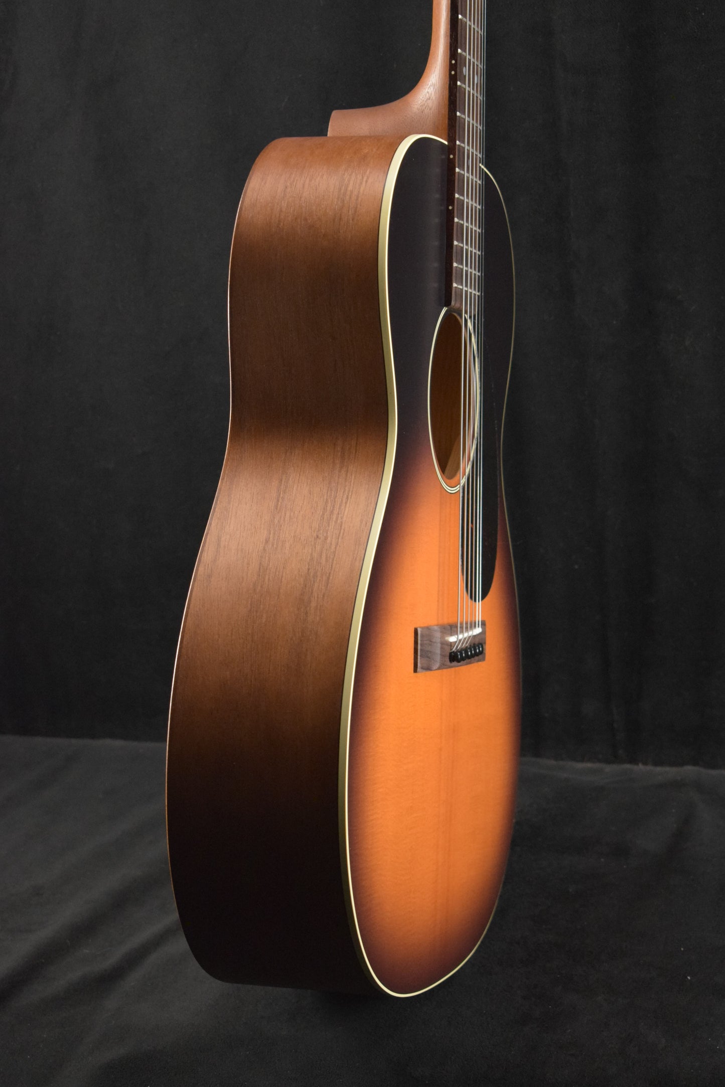 Martin 000-17 Whiskey Sunset