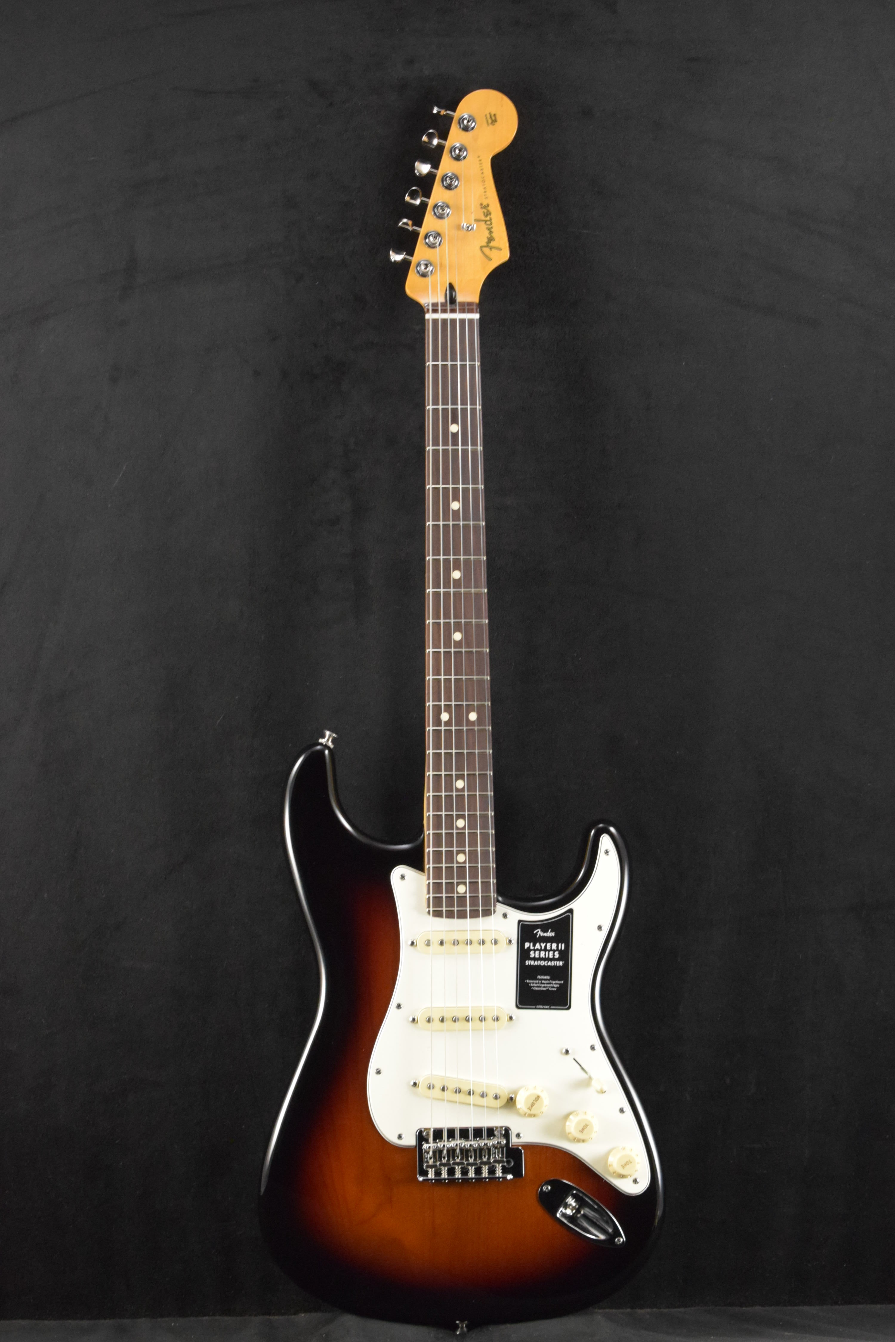【美品】Fender Stratocaster player ii サンバースト Fender Player II Stratocaster 3-Color Sunburst Rosewood
