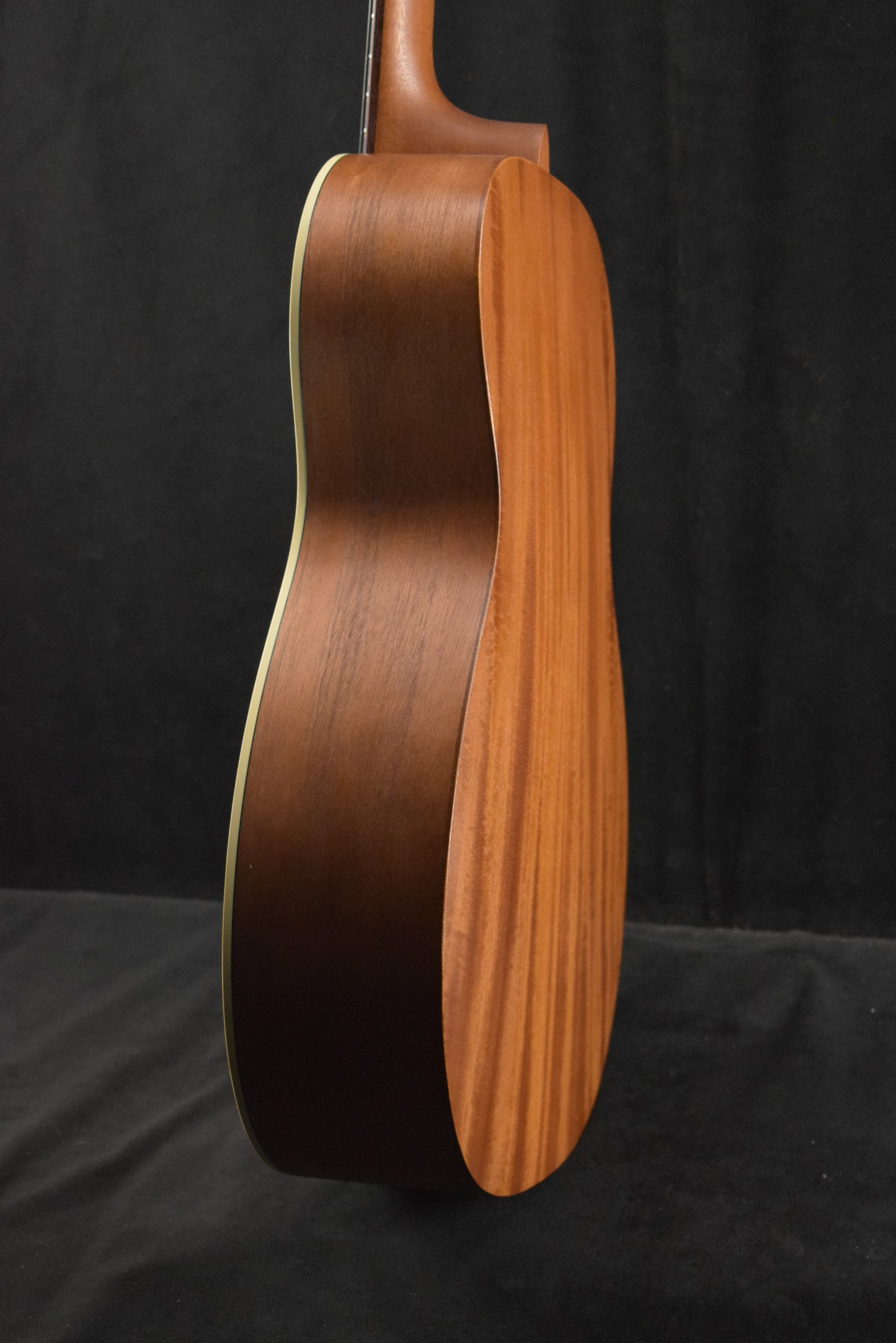 Martin 000-17 Whiskey Sunset