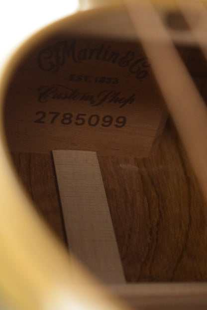 Martin Custom Shop Dreadnought Guatemalan Rosewood Natural