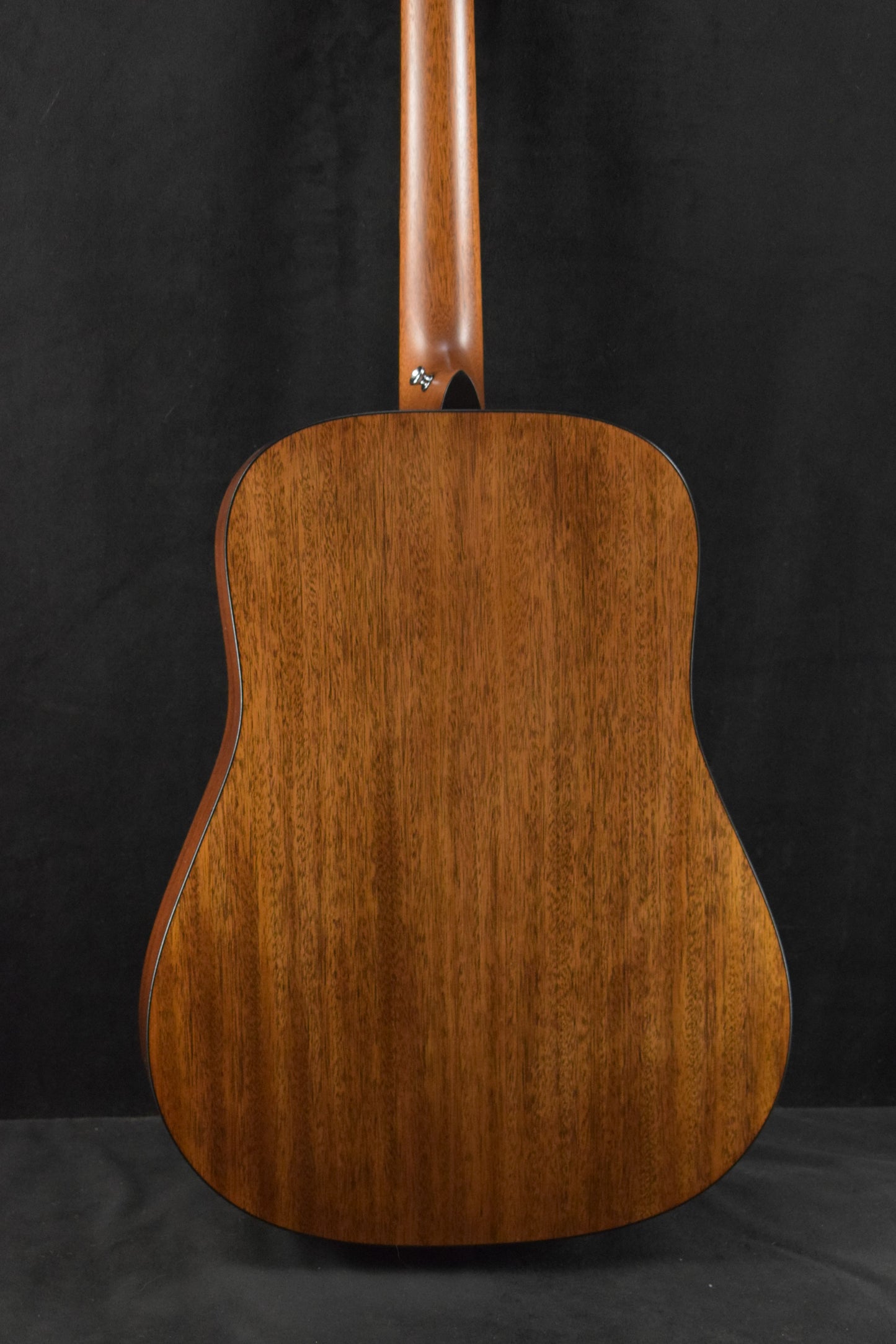 Martin D-16E-02 Mahogany