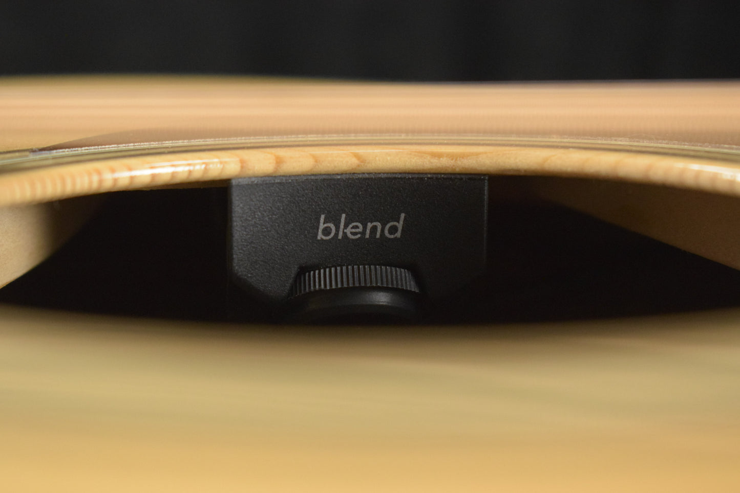 Martin 000-28E Modern Deluxe Acoustic-Electric Natural
