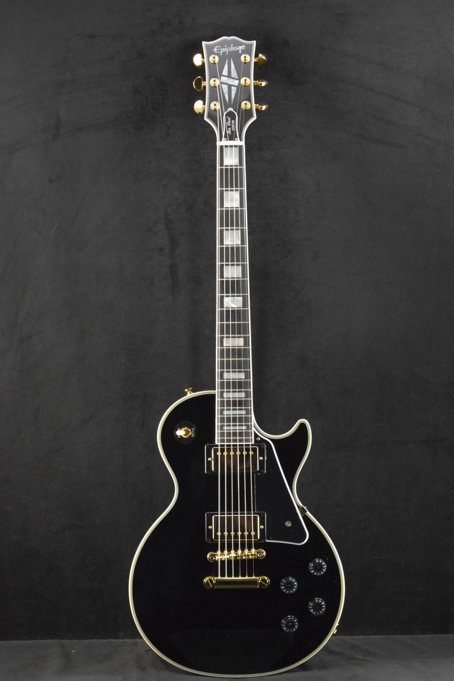 Epiphone IGC Les Paul Custom Ebony w/ Hardshell Case