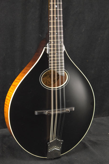 Collings MT O Satin Finish Oval Hole A-Style Mandolin