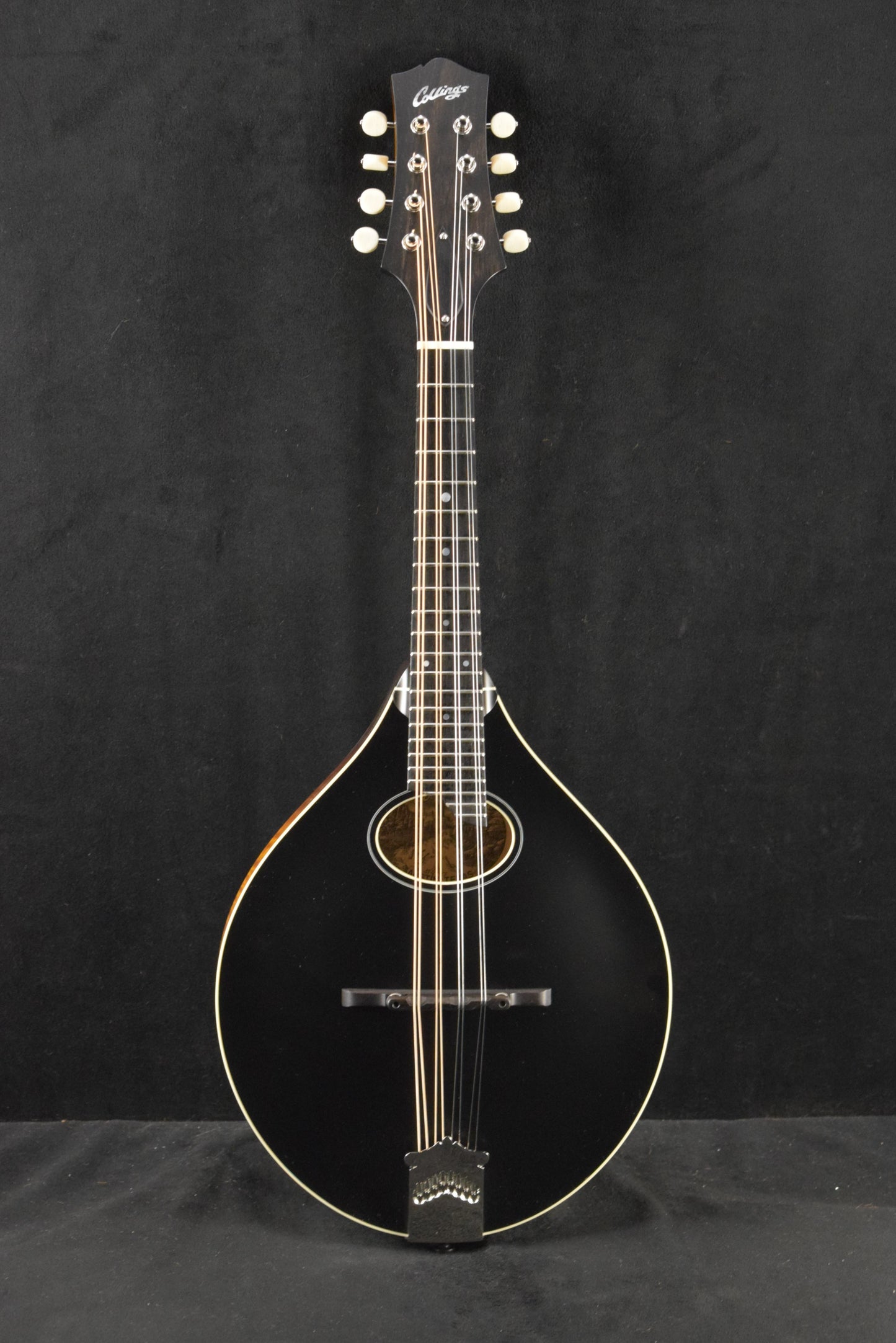 Collings MT O Satin Finish Oval Hole A-Style Mandolin