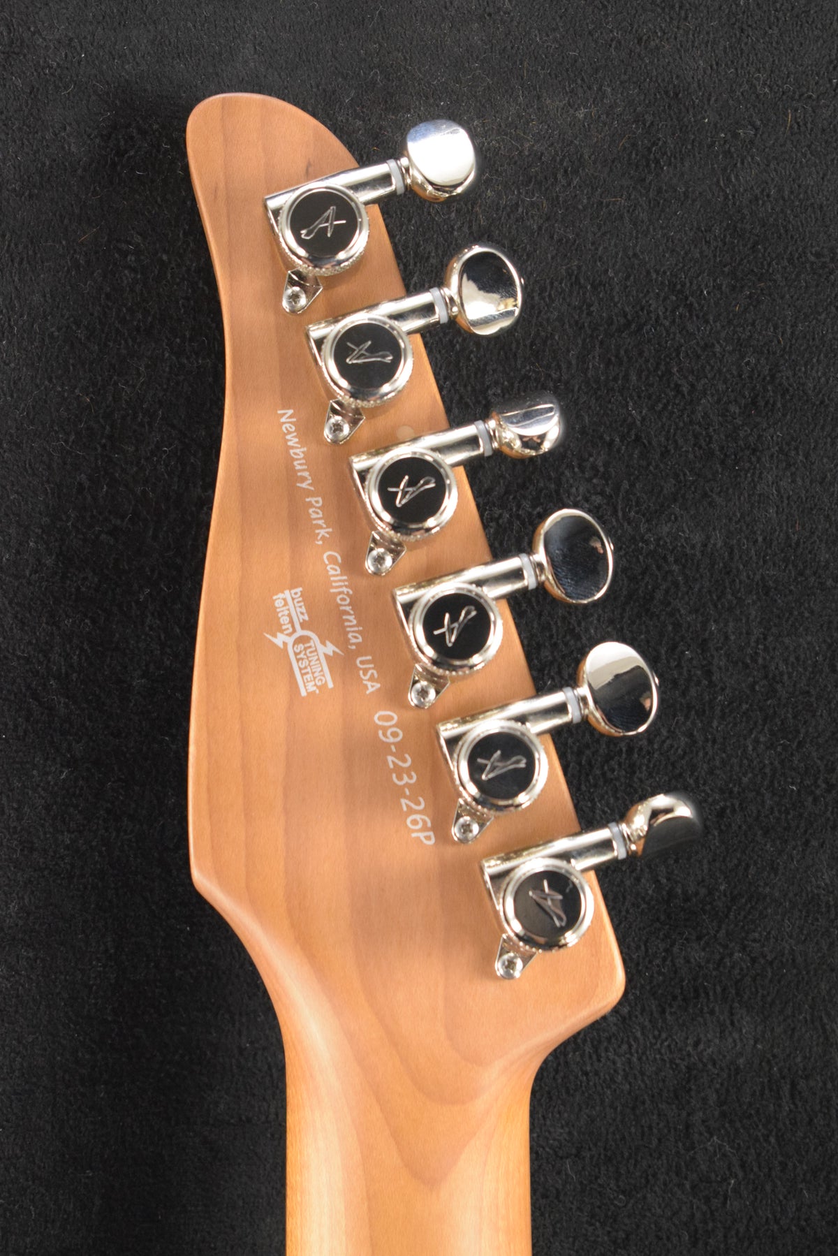 Tom Anderson Wolfhound Mutt Rustic Brown Edge Burst
