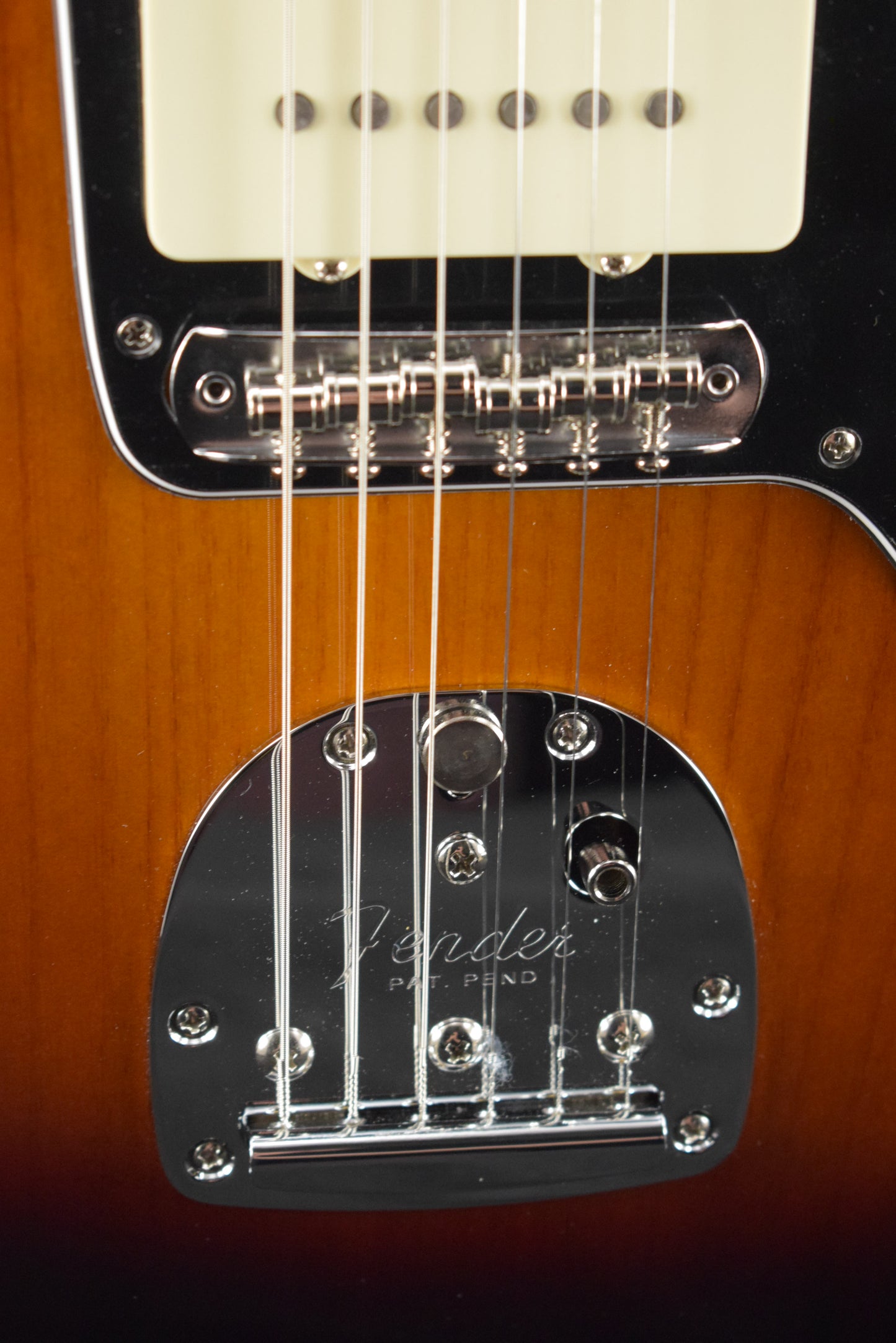 Fender American Professional Classic Jazzmaster 3-Color Sunburst Rosewood Fingerboard