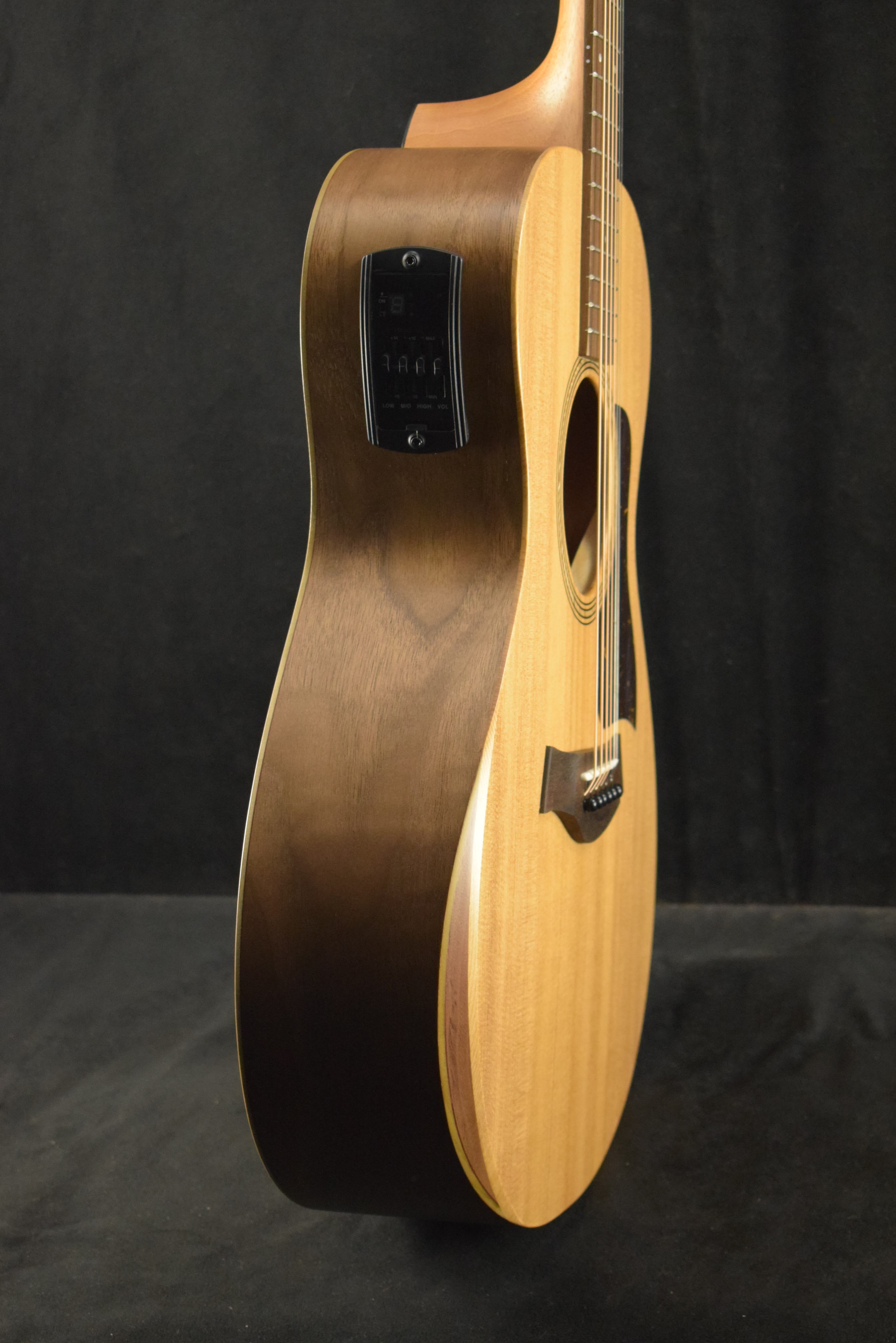 Taylor Academy 12e Natural – Fuller's Guitar