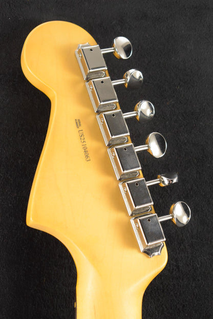 Fender American Professional Classic Jazzmaster 3-Color Sunburst Rosewood Fingerboard