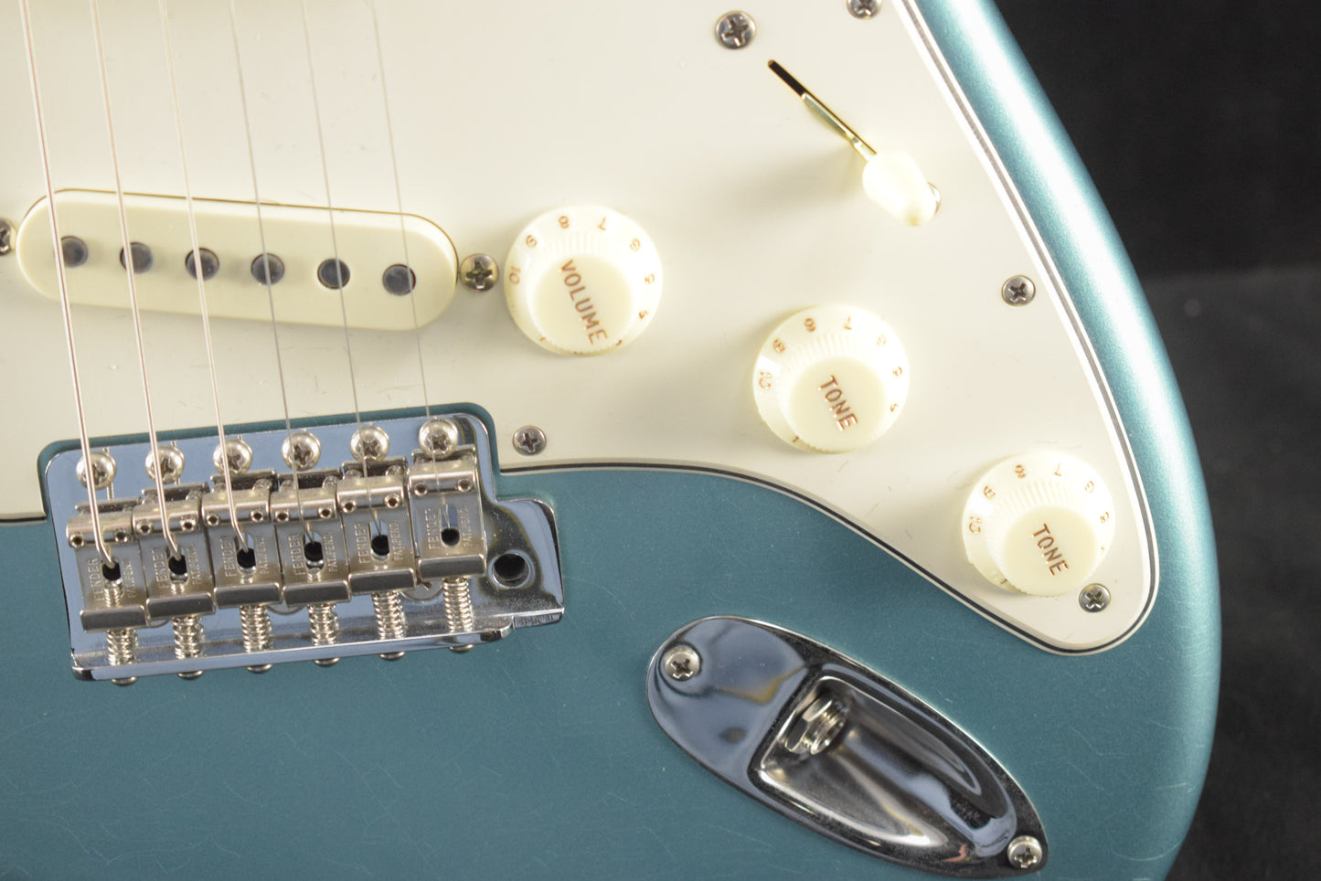 Fender '68 Stratocaster DLX Closet Classic - Aged Teal Green Metallic