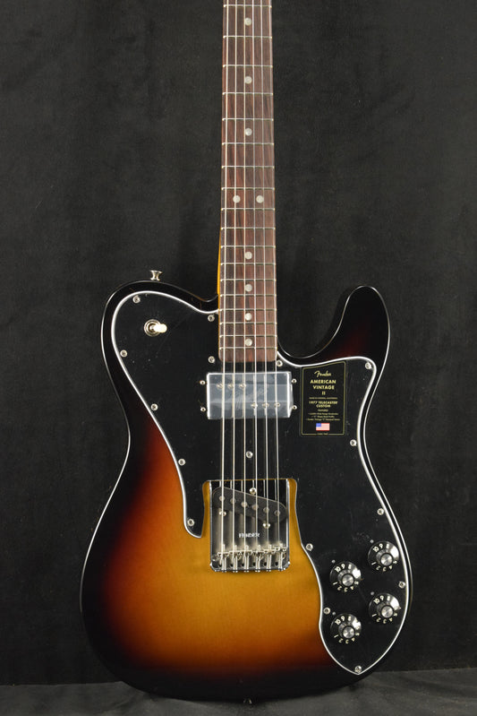 Fender American Vintage II 1977 Telecaster Custom 3-Color Sunburst Rosewood Fingerboard