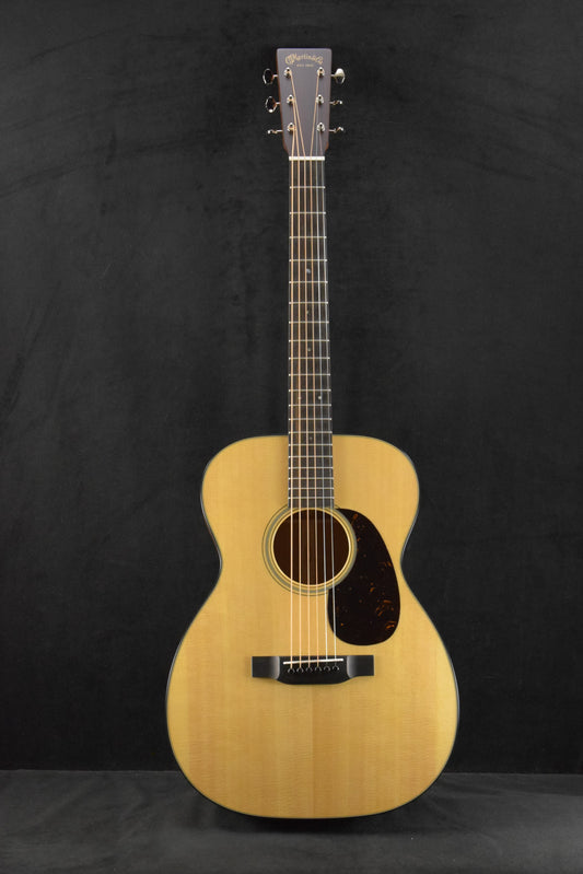Martin 00-18 Natural