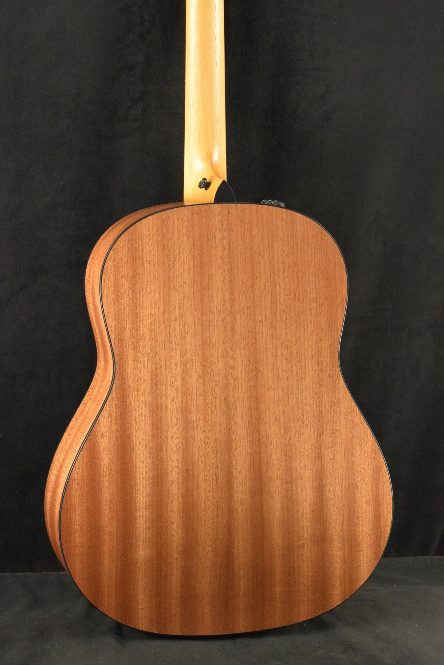 Taylor 117e Grand Pacific Dreadnought Natural Satin