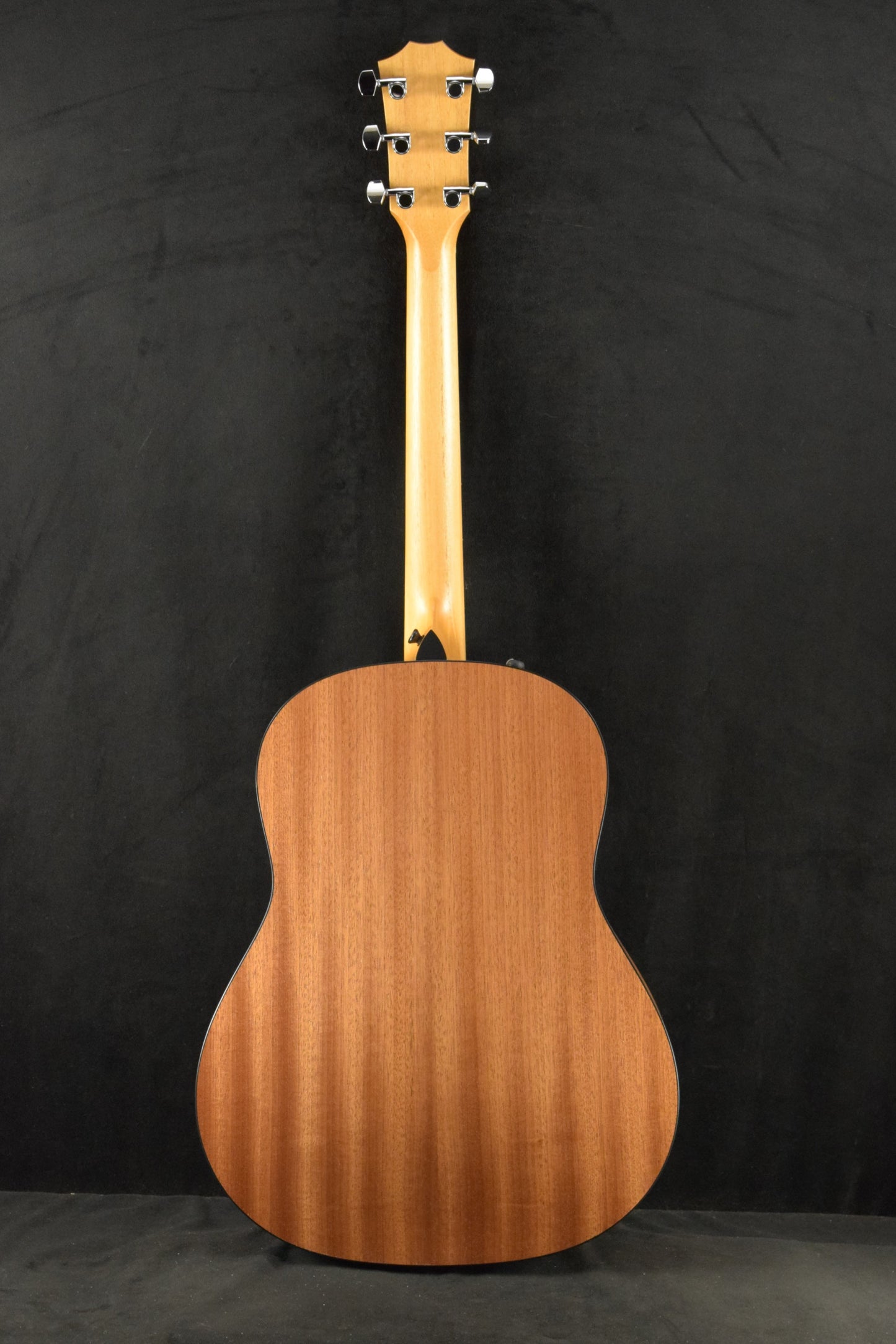 Taylor 117e Grand Pacific Dreadnought Natural Satin
