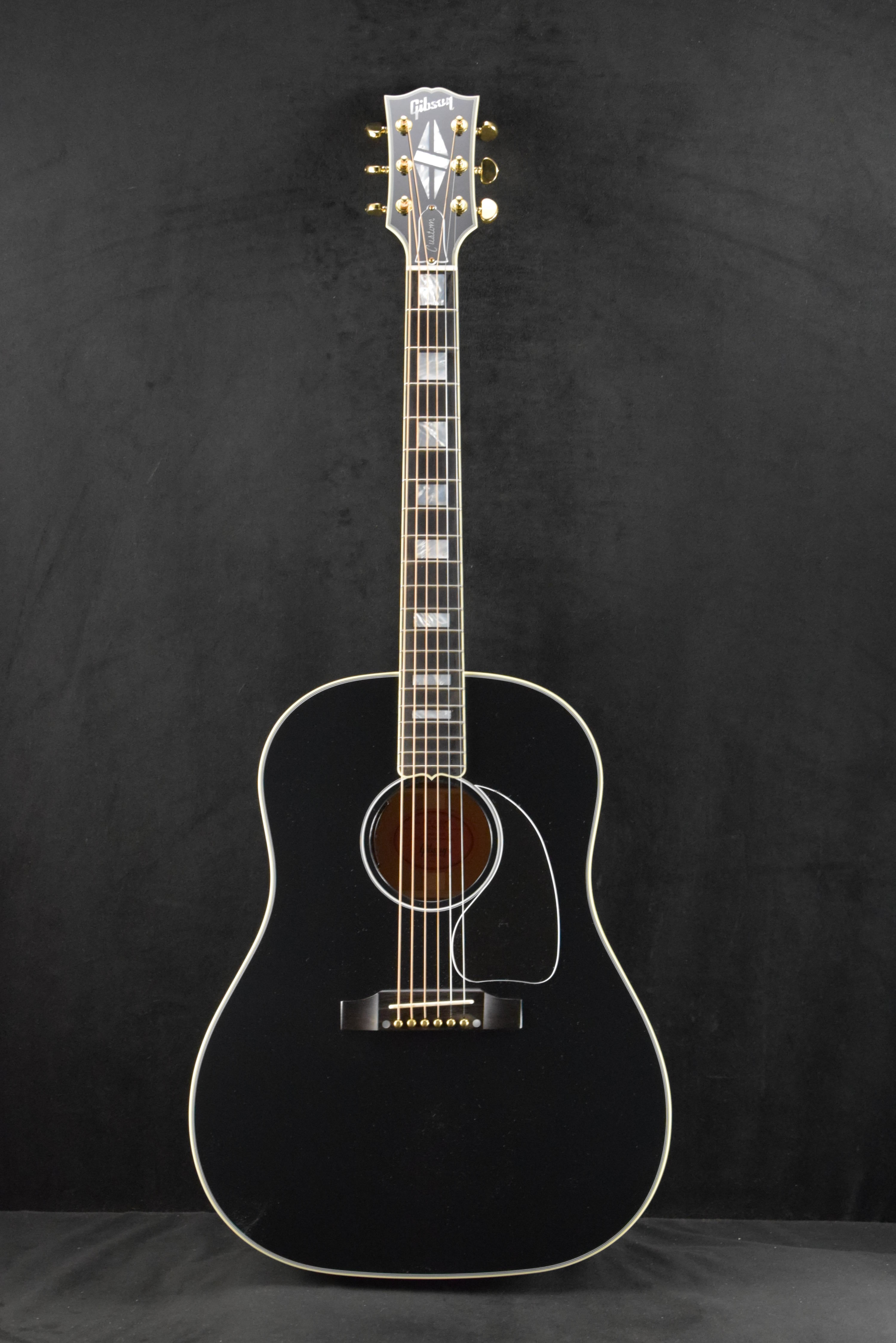 Gibson Custom Shop J-45 Custom Ebony – Fuller's Guitar