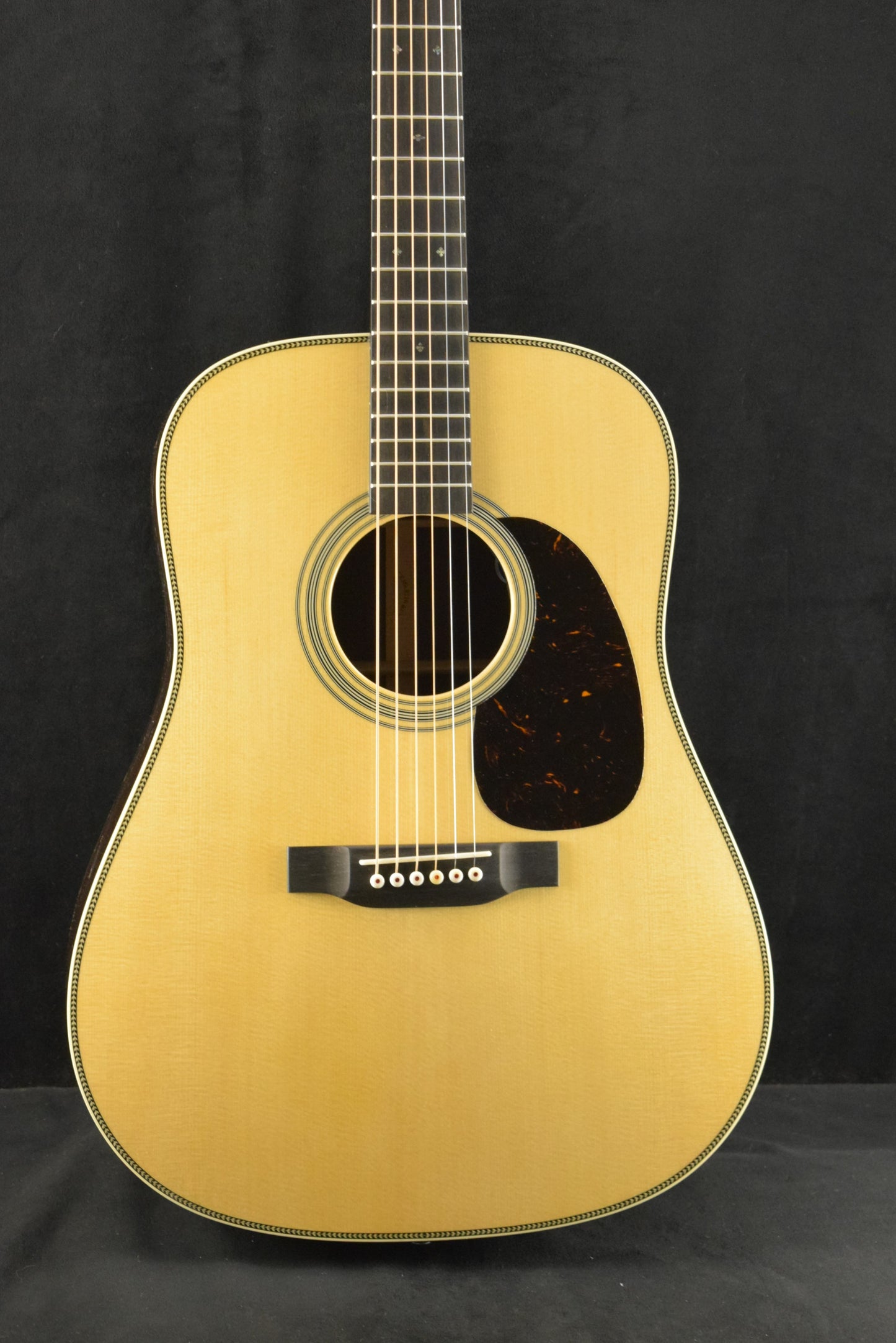Martin HD-28E Fishman Aura VT Blend Natural