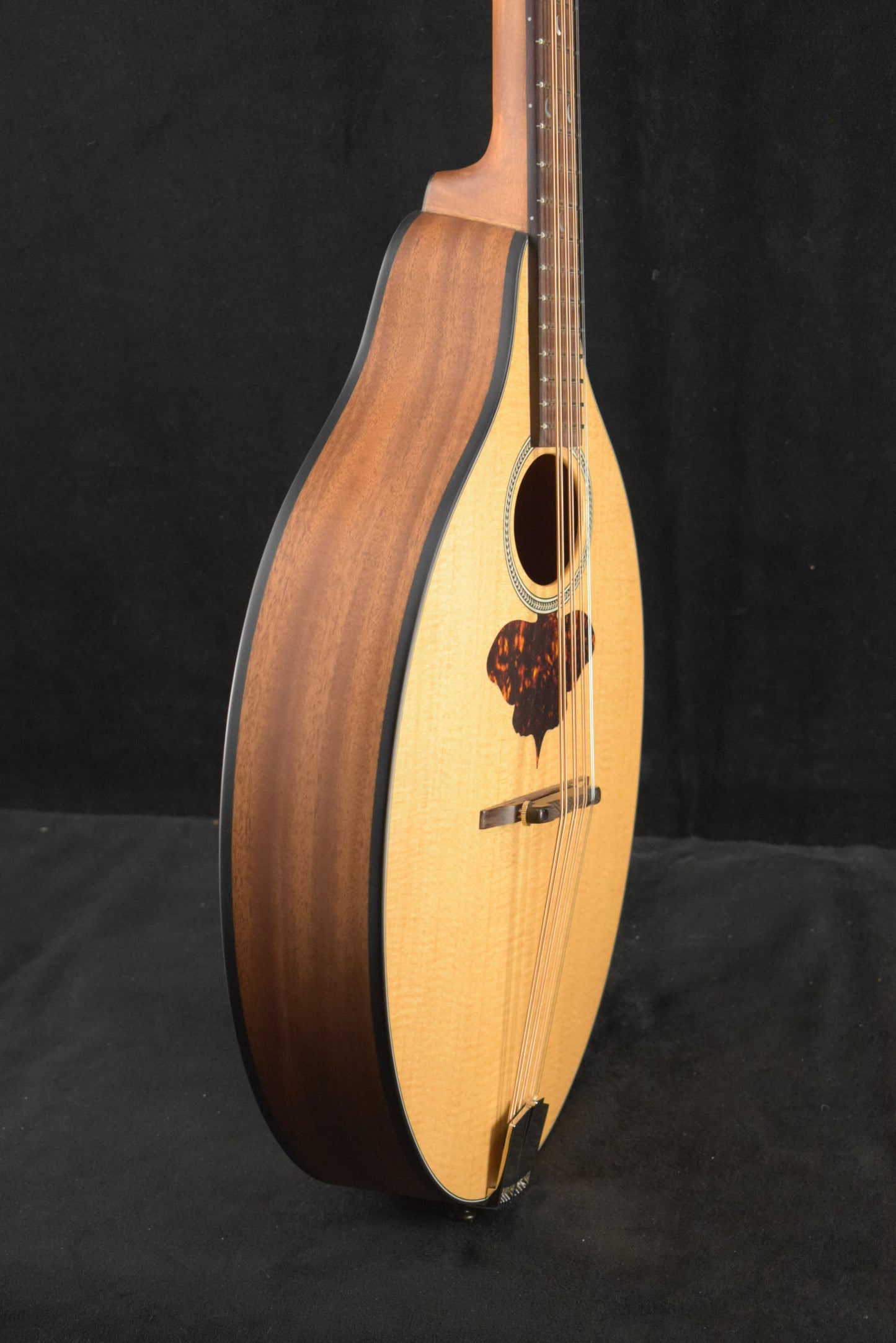 Eastman PCH Octave Mandolin Lady Moon Signature Thermo-Cure Natural Truetone Satin