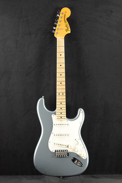 Fender '68 Stratocaster DLX Closet Classic - Aged Blue Ice Metallic
