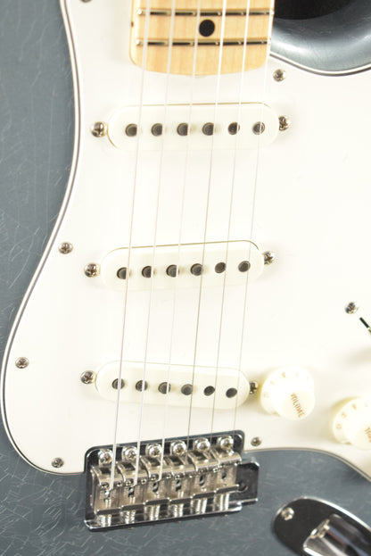 Fender '68 Stratocaster DLX Closet Classic - Aged Blue Ice Metallic