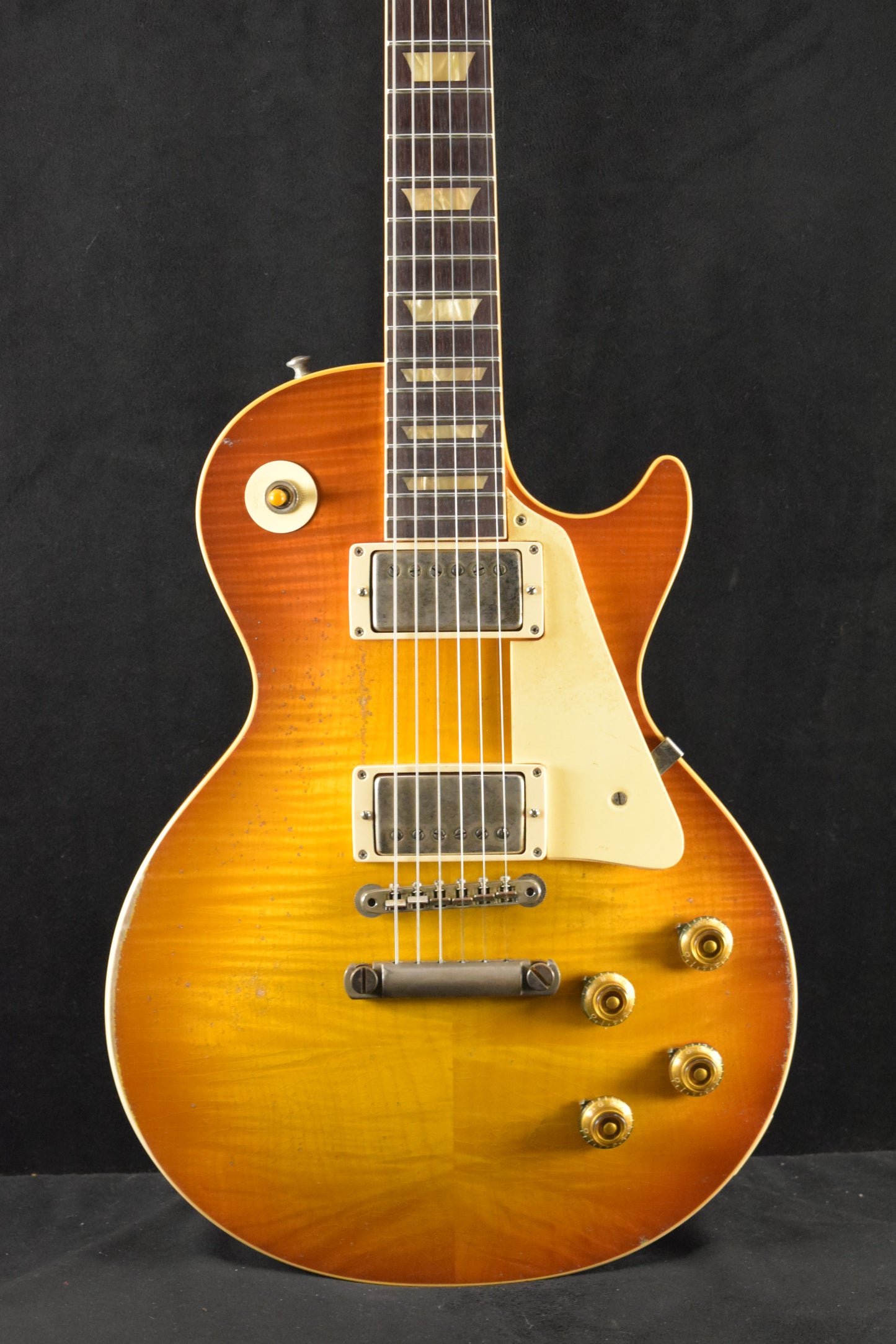 Gibson Custom LE 1959 Les Paul Standard Reissue Heavy Aged Faded Peach Burst