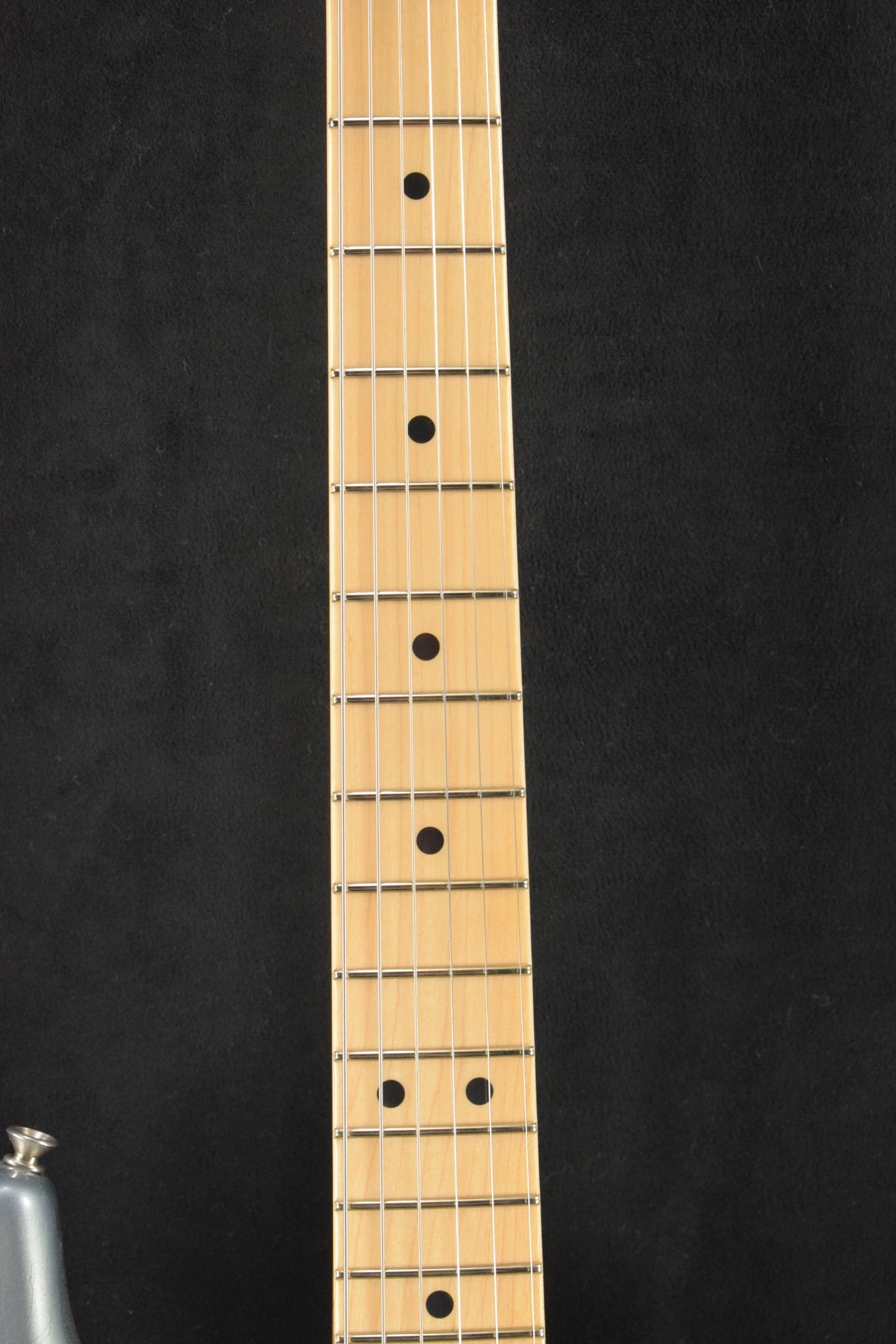 Fender '68 Stratocaster DLX Closet Classic - Aged Blue Ice Metallic