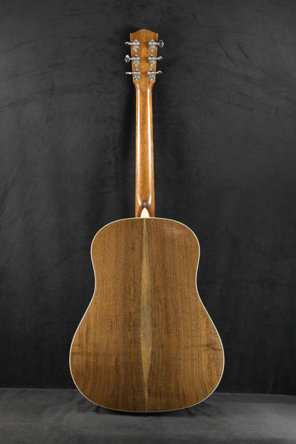Eastman E22SS/V-SB Sloped Shoulder Dreadnought Antique Varnish Sunburst