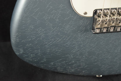 Fender '68 Stratocaster DLX Closet Classic - Aged Blue Ice Metallic