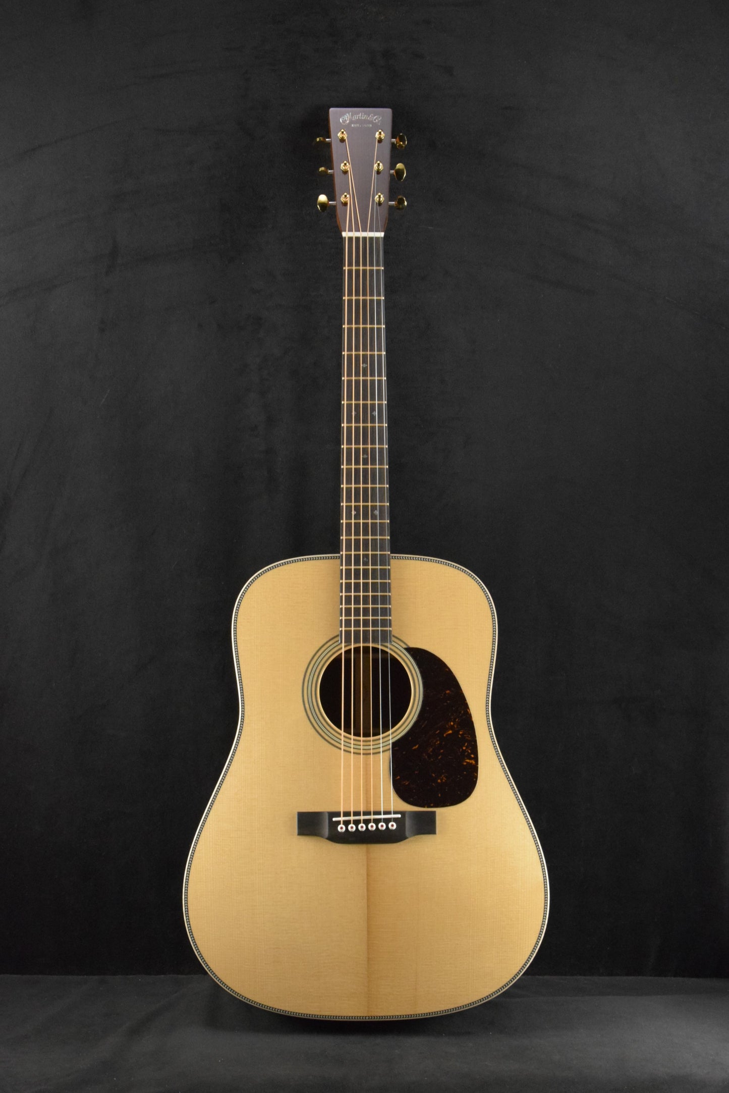 Martin D-28 Modern Deluxe Natural