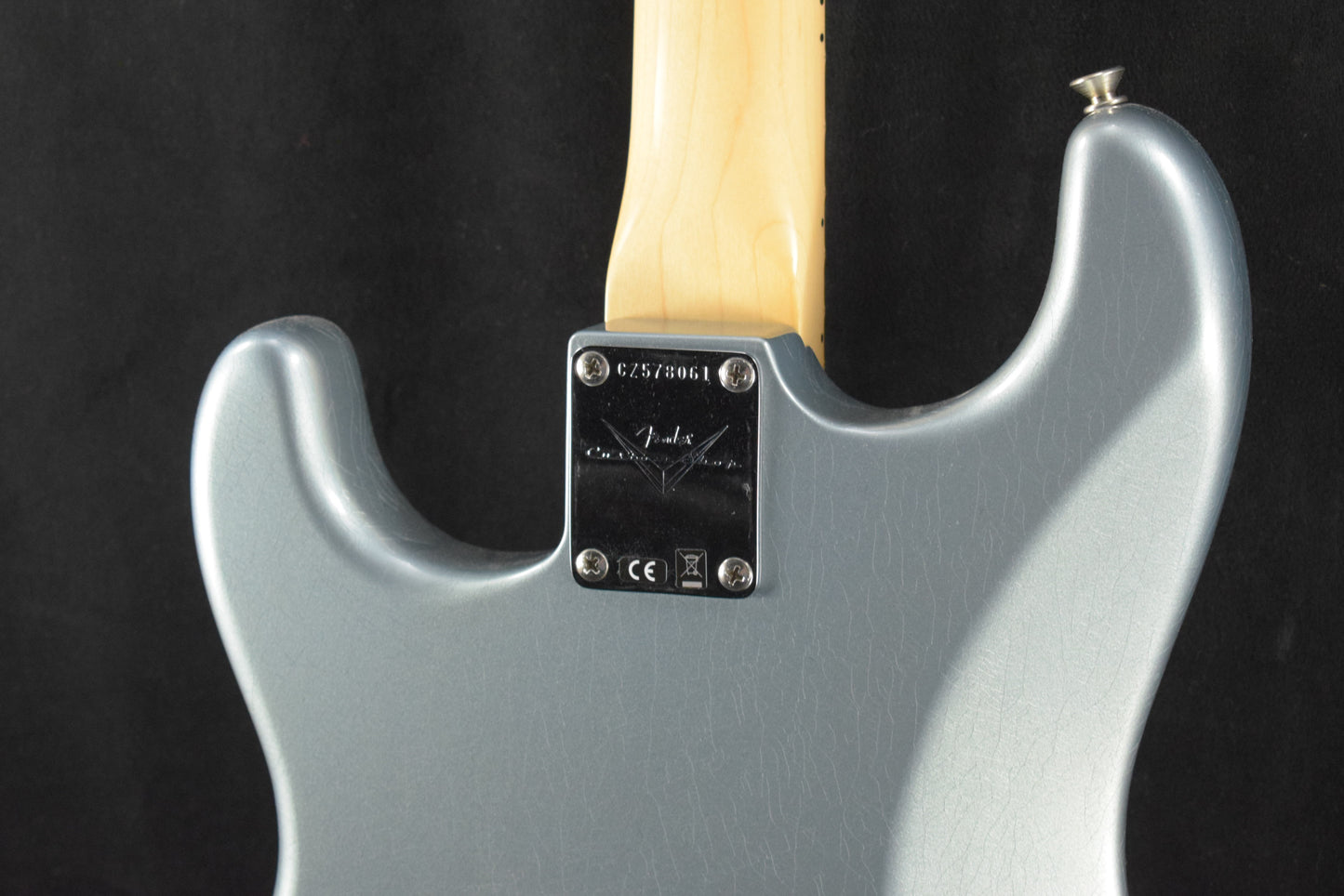Fender '68 Stratocaster DLX Closet Classic - Aged Blue Ice Metallic