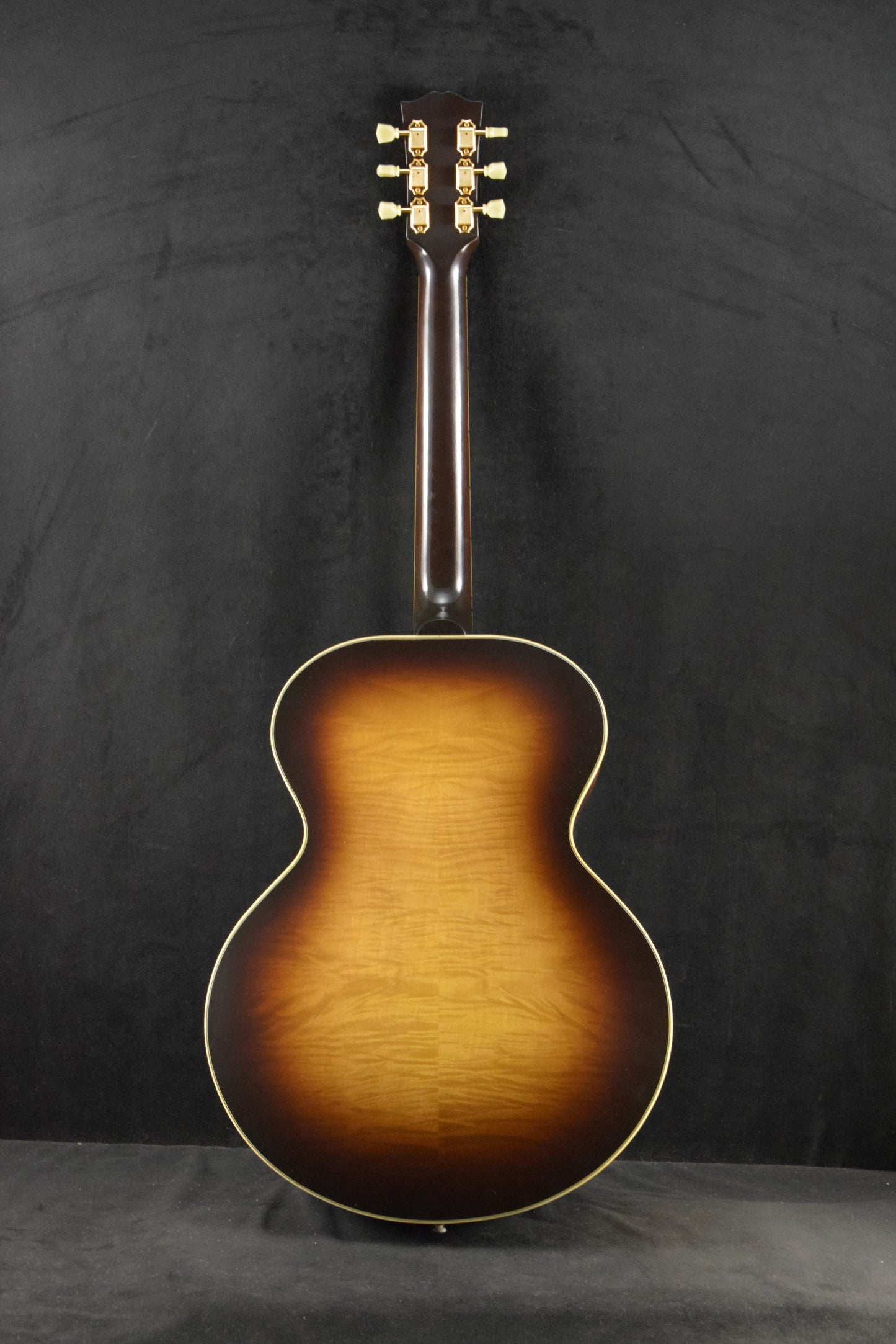 Gibson Custom Shop 1952 J-185 Vintage Sunburst