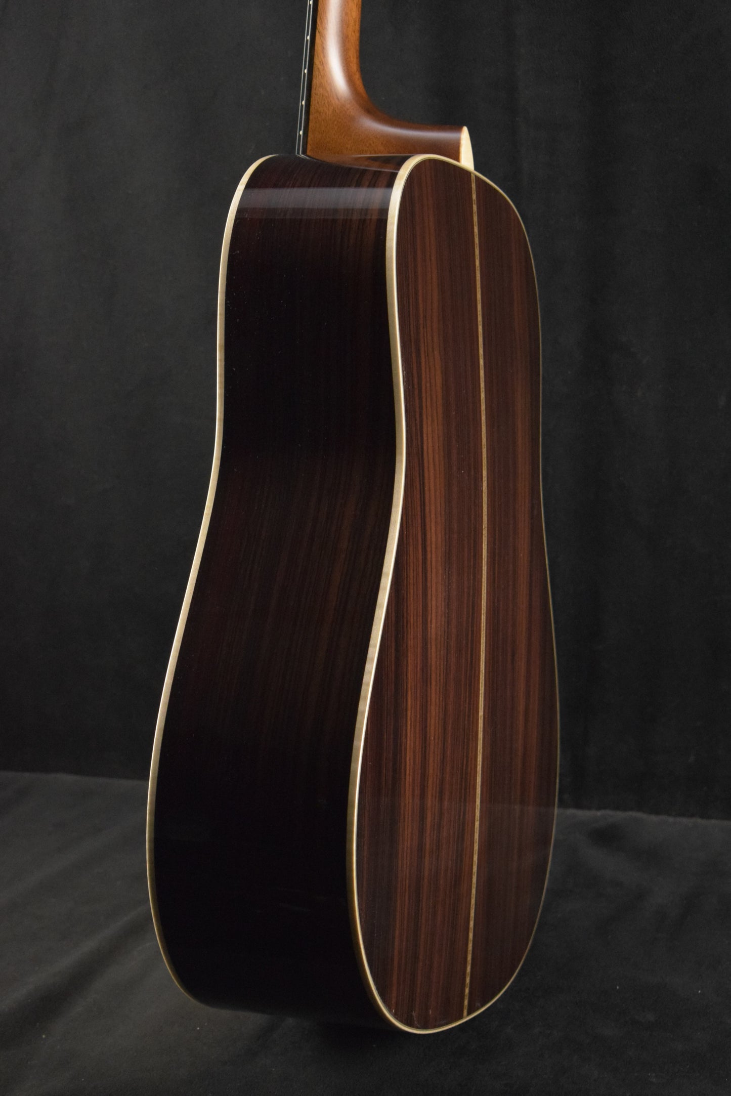 Martin D-28 Modern Deluxe Natural