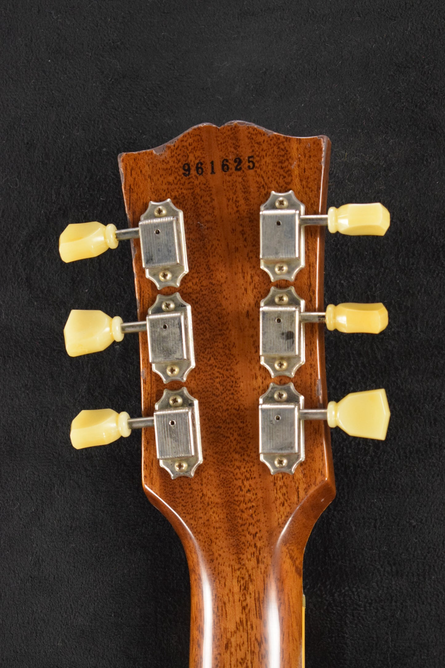 Gibson Custom LE 1959 Les Paul Standard Reissue Heavy Aged Faded Peach Burst
