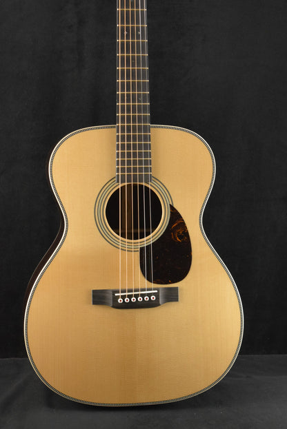 Martin OM-28 Modern Deluxe Natural