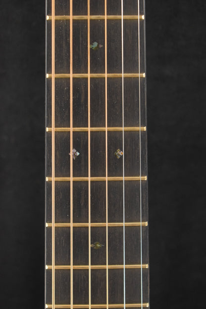 Martin OM-28 Modern Deluxe Natural