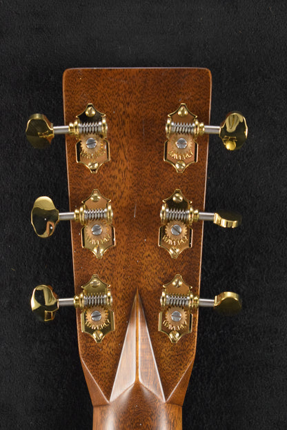 Martin OM-28 Modern Deluxe Natural