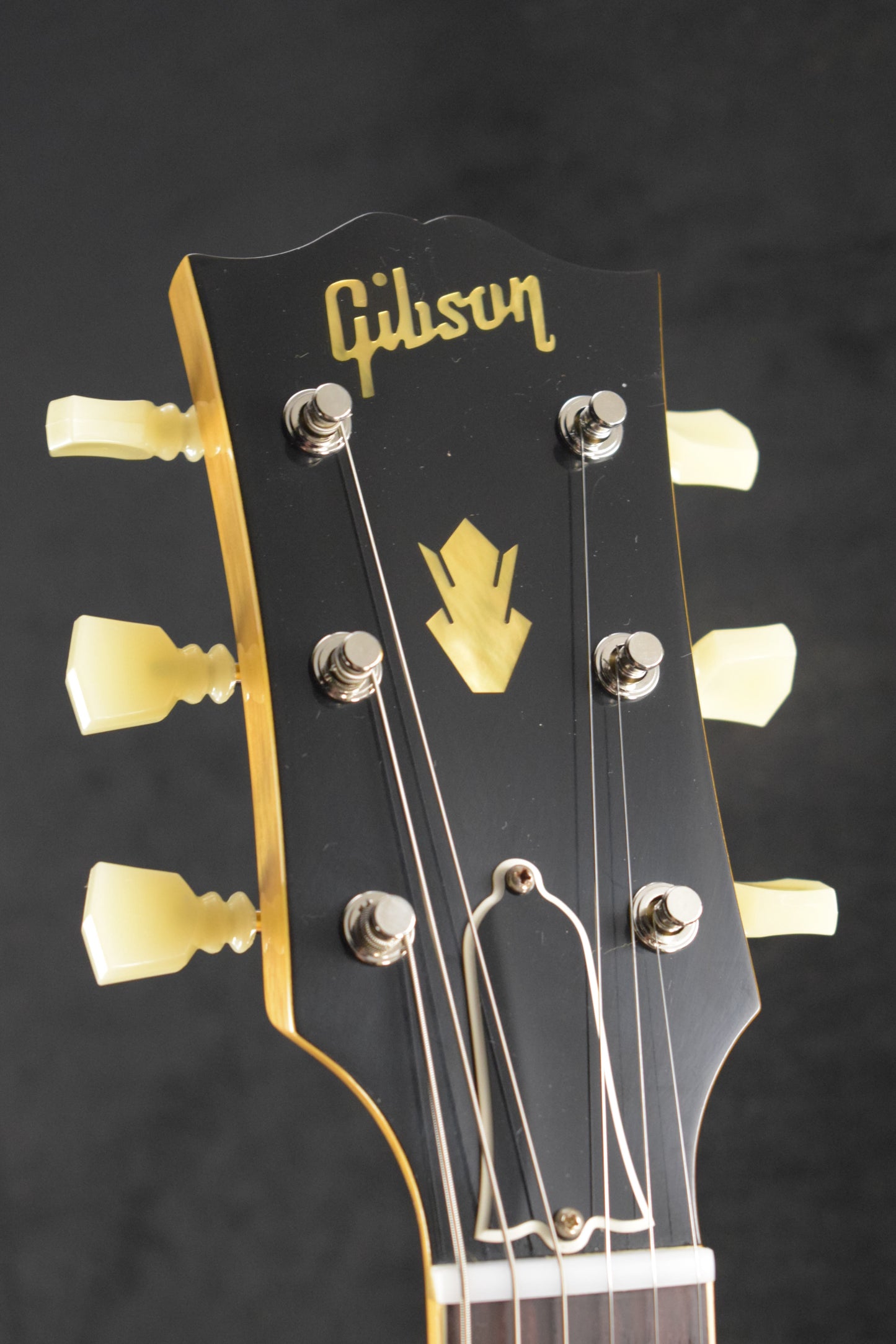Gibson Custom LE 1964 SG Standard Reissue Korina VOS Antique Natural