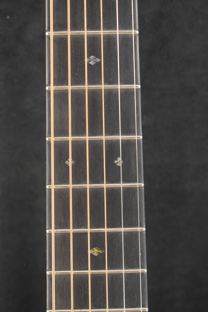 Martin Custom Shop D-28 Authentic 1937 Stage 1 Aging Ambertone