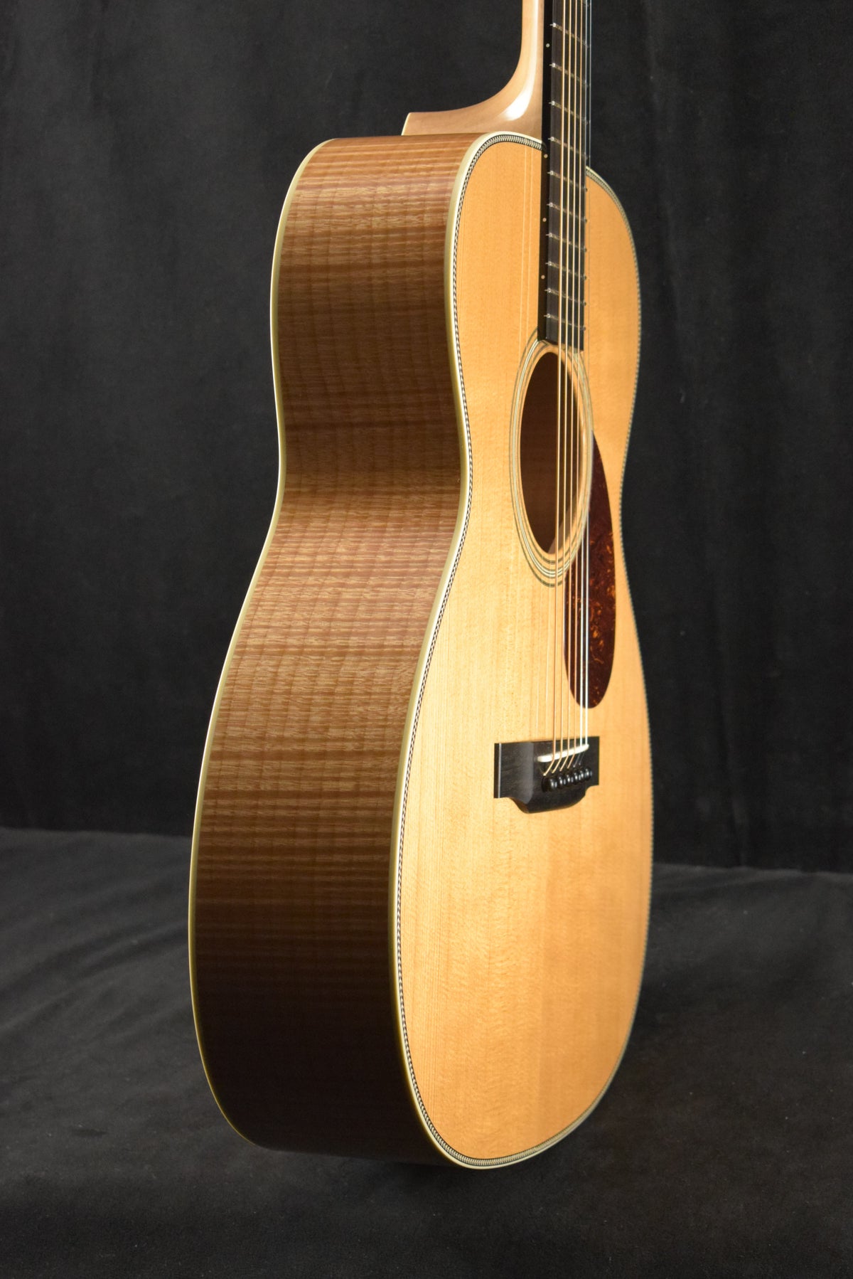 Collings OM2H Orchestra Model Maple B&S Sitka Spruce Top (Baked)