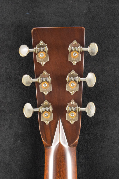 Martin Custom Shop D-28 Authentic 1937 Stage 1 Aging Ambertone